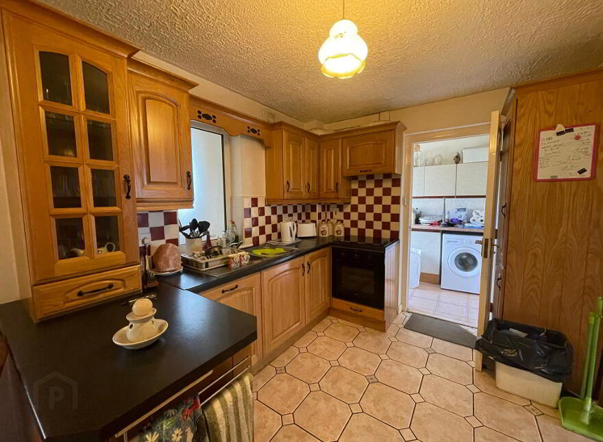 10 Lake View, Loughglynn, Castlerea, F45W928