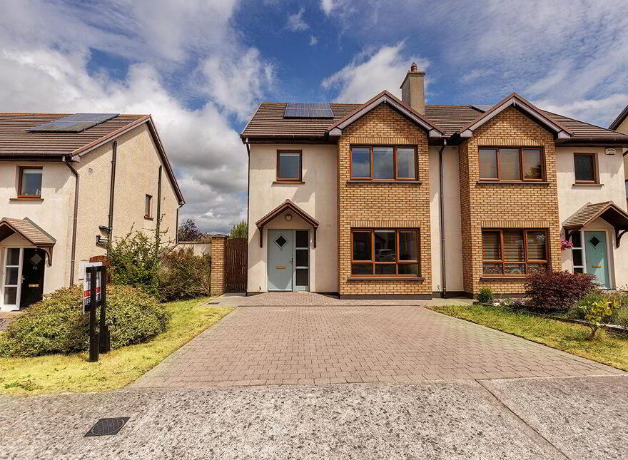76 Monksfield, Abbeyside, Dungarvan, X35YW68 photo