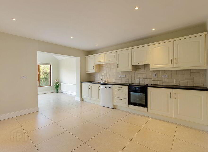 76 Monksfield, Abbeyside, Dungarvan, X35YW68