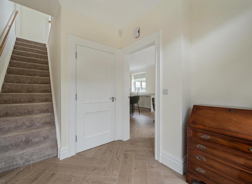 28 Cromlyn Wood, Hillsborough, BT26 6TX