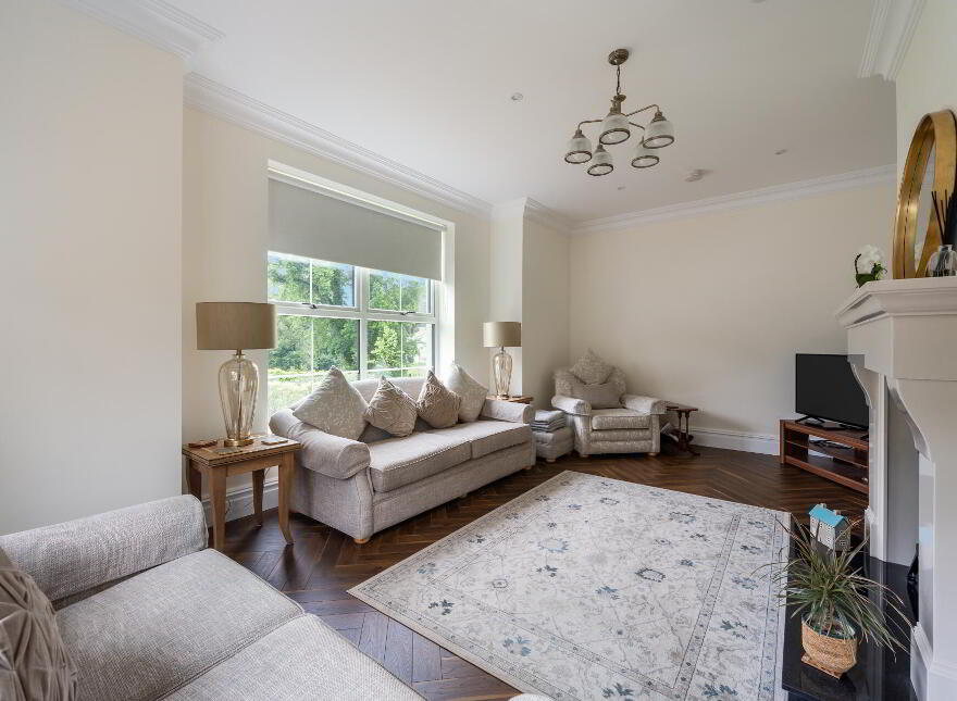 28 Cromlyn Wood, Hillsborough, BT26 6TX