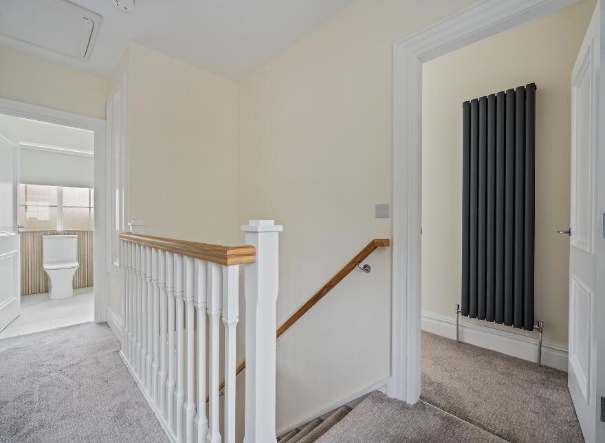 28 Cromlyn Wood, Hillsborough, BT26 6TX