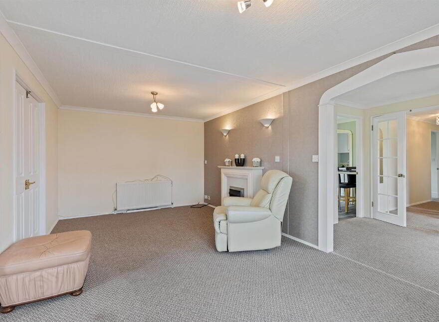 10 Swallow Crescent, Ballyhalbert, Newtownards, BT22 1BF