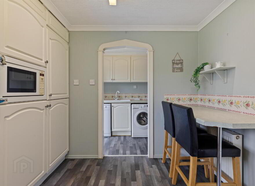 10 Swallow Crescent, Ballyhalbert, Newtownards, BT22 1BF