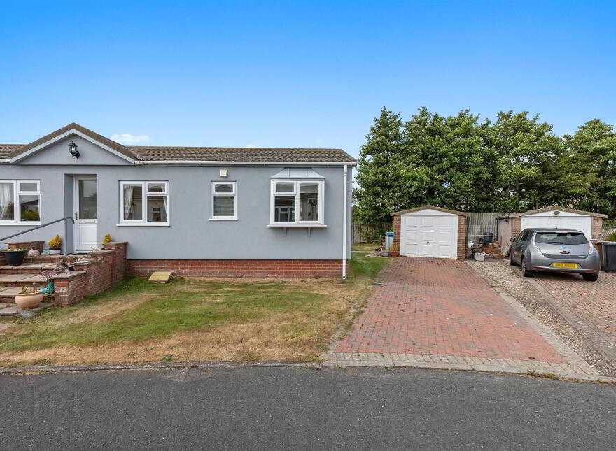 10 Swallow Crescent, Ballyhalbert, Newtownards, BT22 1BF