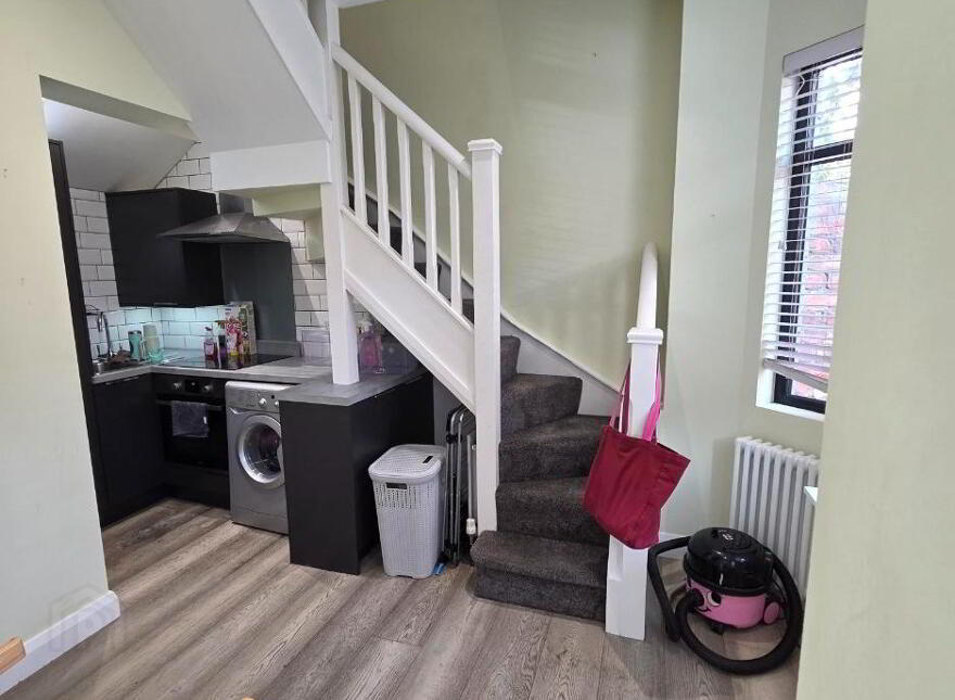1A Stranmillis Street, Belfast, BT9 5AY