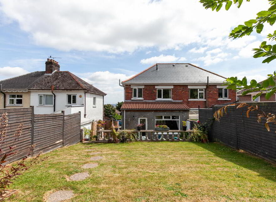 340 Ballysillan Road, Belfast, BT14 6RB