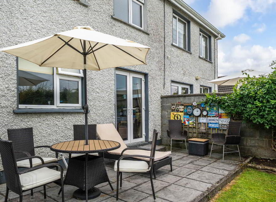 17 Ashfield Drive, Station Road, Ballinasloe, H53F752