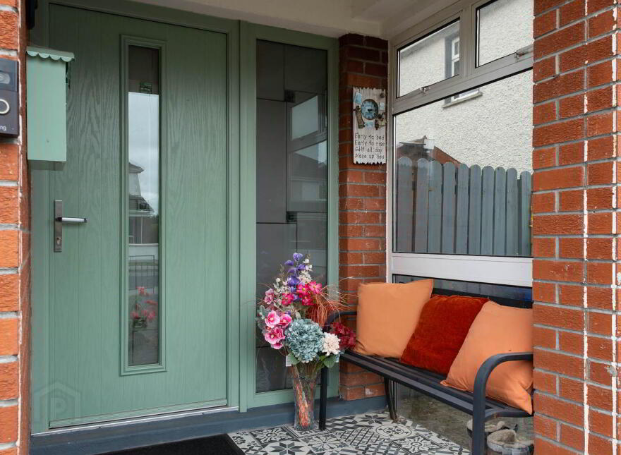 17 Ashfield Drive, Station Road, Ballinasloe, H53F752
