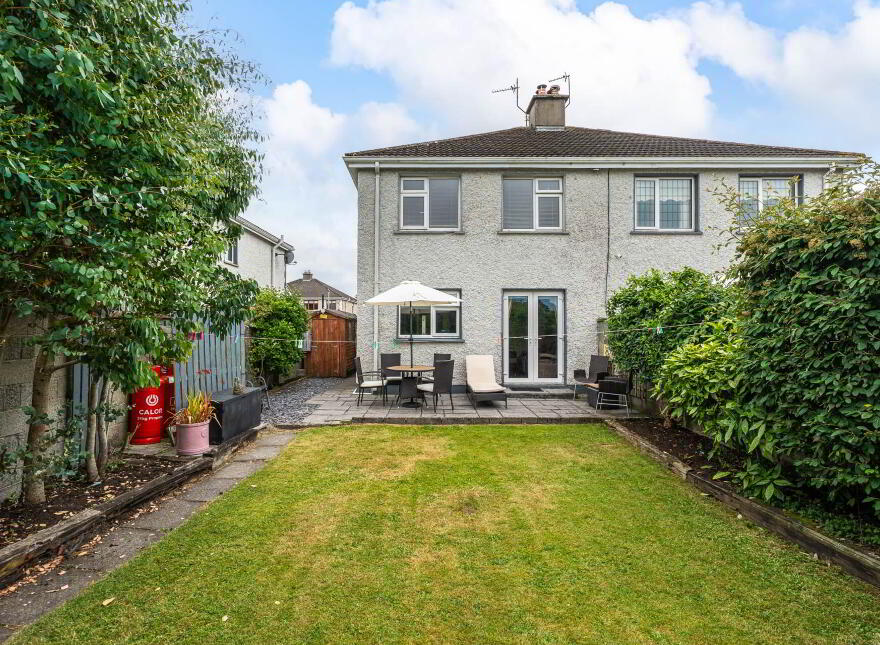 17 Ashfield Drive, Station Road, Ballinasloe, H53F752