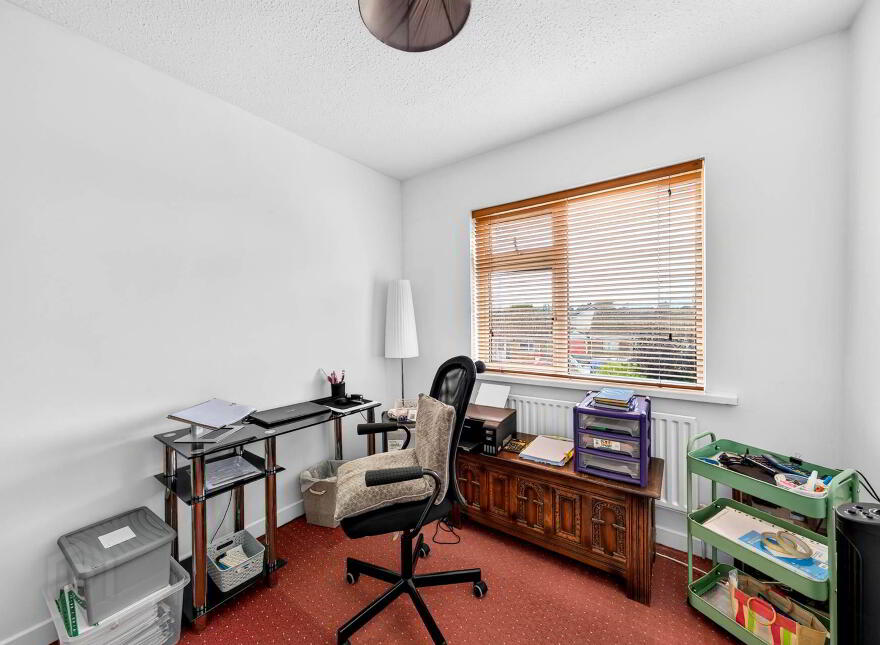 17 Ashfield Drive, Station Road, Ballinasloe, H53F752