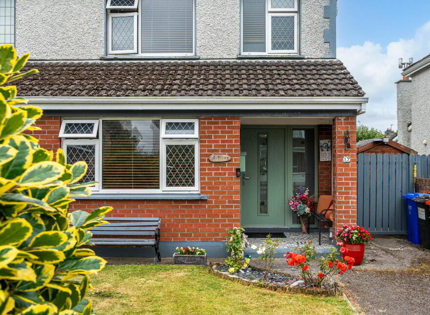 17 Ashfield Drive, Station Road, Ballinasloe, H53F752
