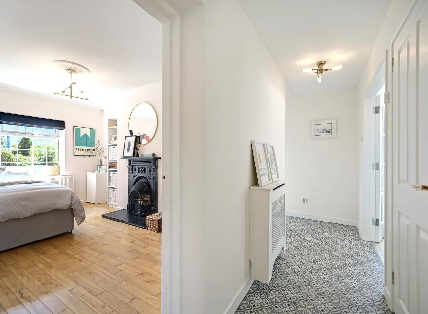 92 Dromore Road, Royal Hillsborough, BT26 6HU