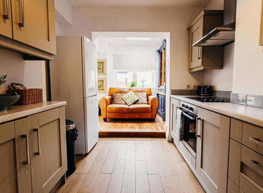 2A Landseer Street, Belfast, BT9 5AL