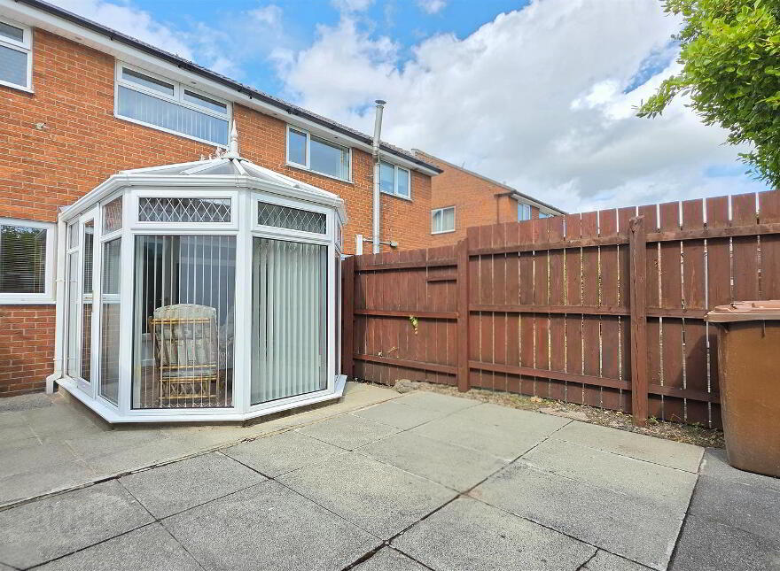 17 Windermere Road, Carrickfergus, BT38 7JR