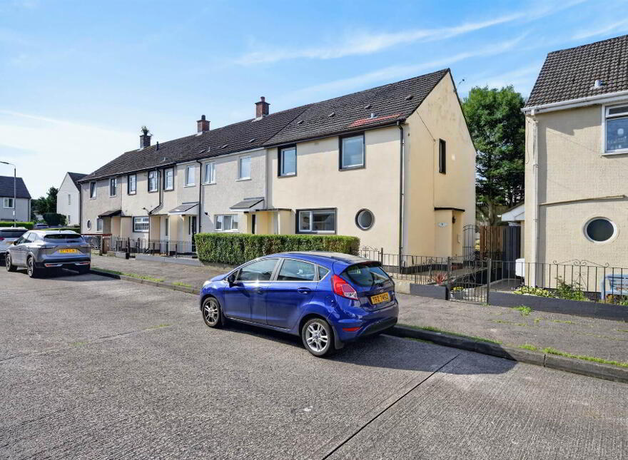 8 Hillmount Gardens, Belfast, BT10 0ES