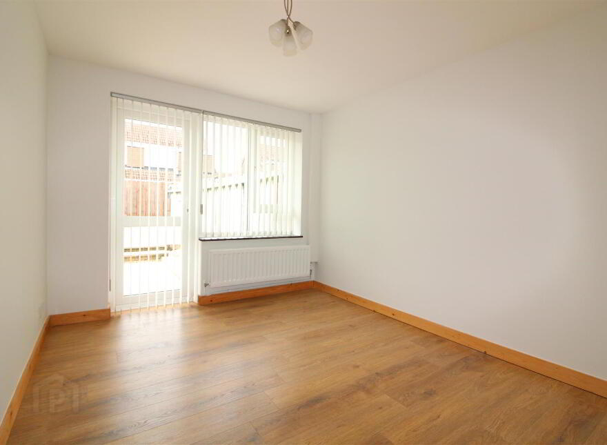 28 Downshire Road, Carrickfergus, BT38 7LE