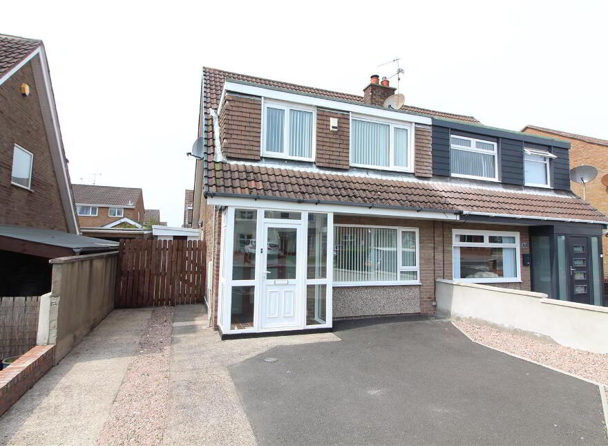 28 Downshire Road, Carrickfergus, BT38 7LE photo