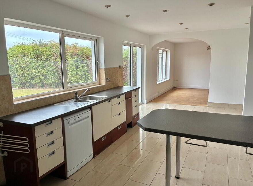 19 Meadowlands, Abbeyside, Dungarvan, X35N603