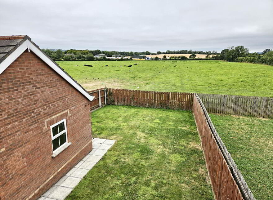 3 Royal Manor, Kesh Road, Lisburn, BT27 5WL