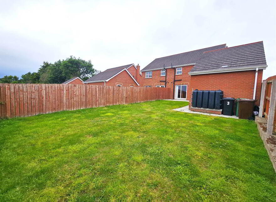 3 Royal Manor, Kesh Road, Lisburn, BT27 5WL