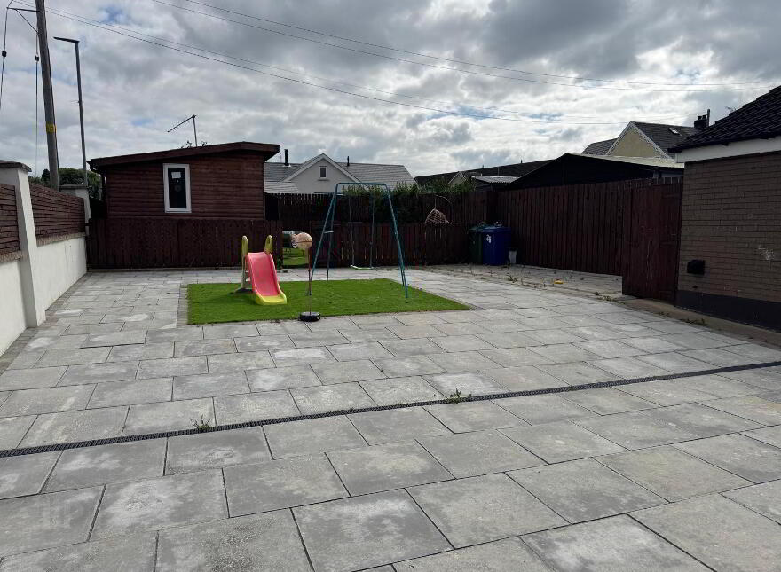 26 Woodgrove, Portadown, BT62 1RX