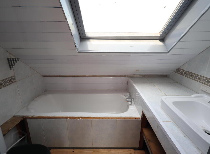 166 Glenville Road, Newtownabbey, BT37 0DT