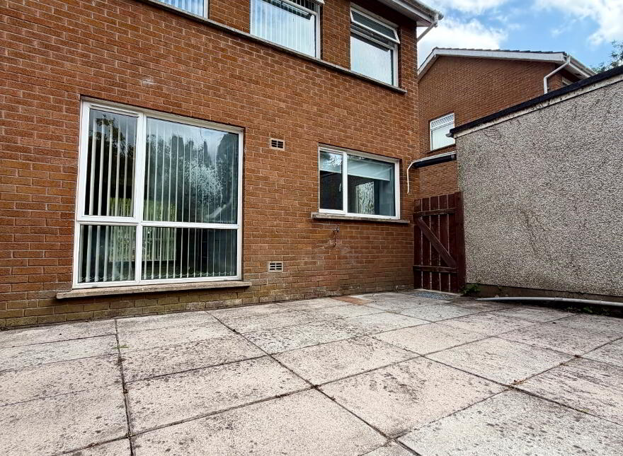11 Woodford Green, Armagh, BT60 2BA