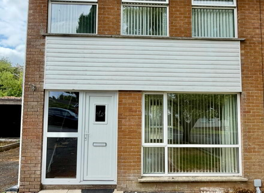 11 Woodford Green, Armagh, BT60 2BA