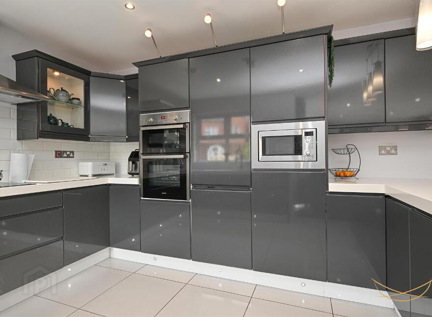 89 Ballyrobert Road, Ballyclare, BT39 9RT