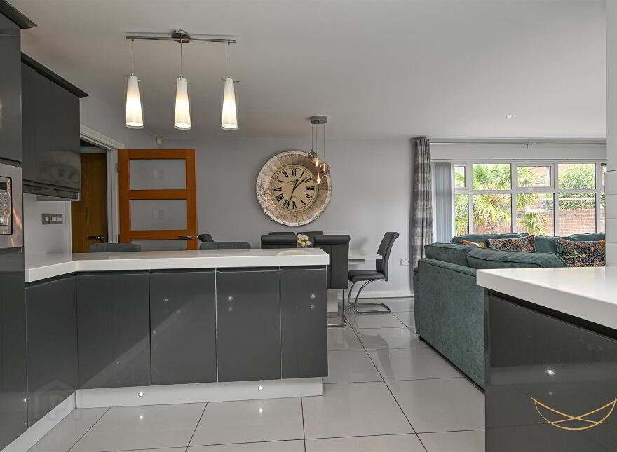 89 Ballyrobert Road, Ballyclare, BT39 9RT