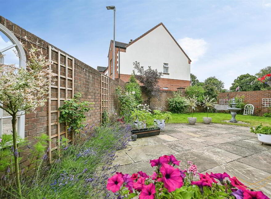 89 Ballyrobert Road, Ballyclare, BT39 9RT