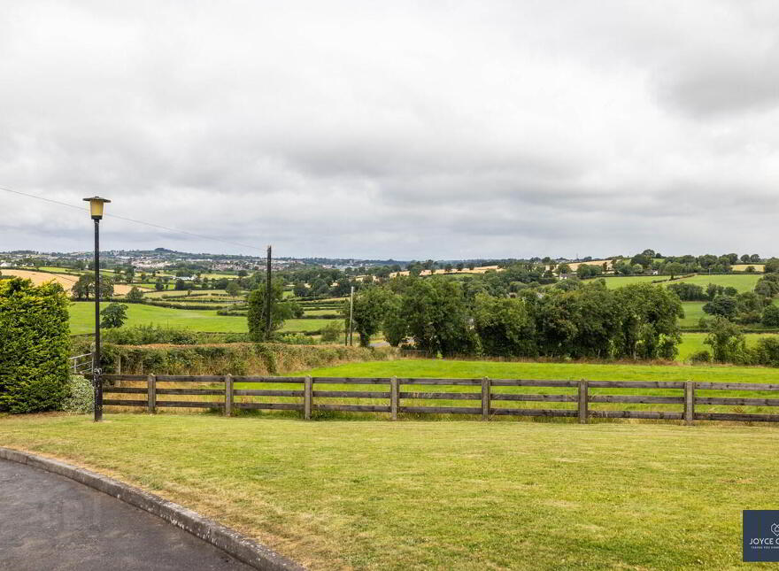 2 Derrylough Hill, Banbridge, BT32 5JT