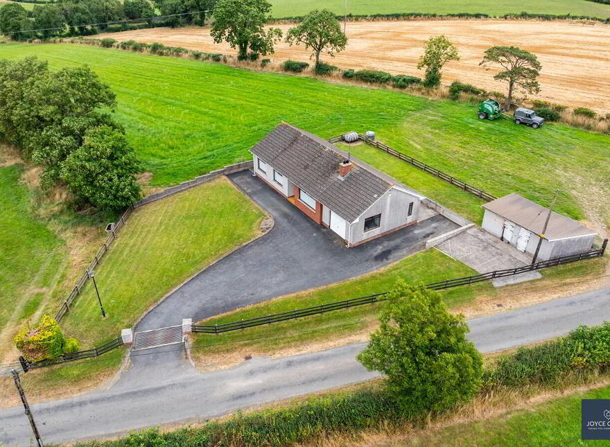 2 Derrylough Hill, Banbridge, BT32 5JT