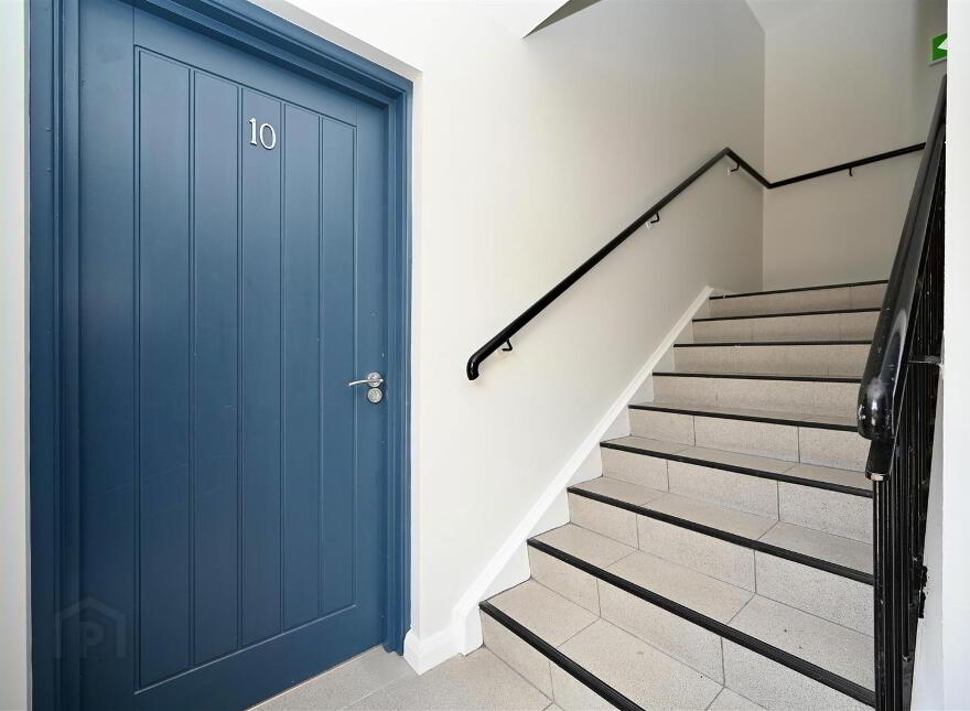 Apt 10, 39A Dundela Crescent, Belfast, BT4 3BN