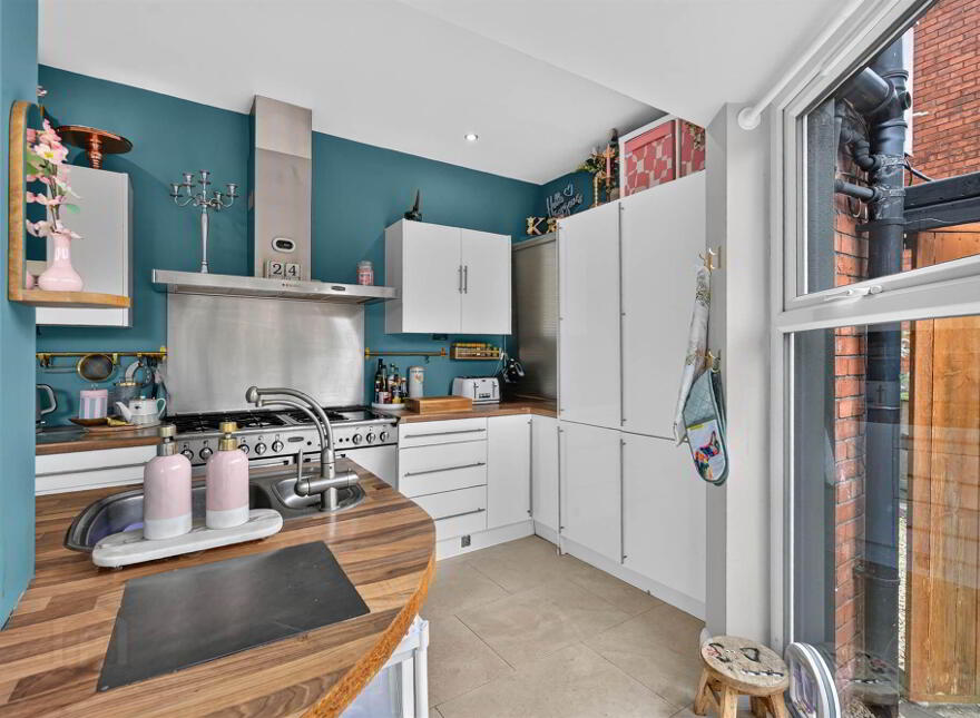 28 Sandhill Gardens, Belfast, BT5 6FF