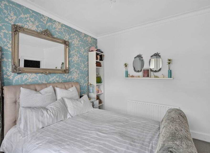 28 Sandhill Gardens, Belfast, BT5 6FF