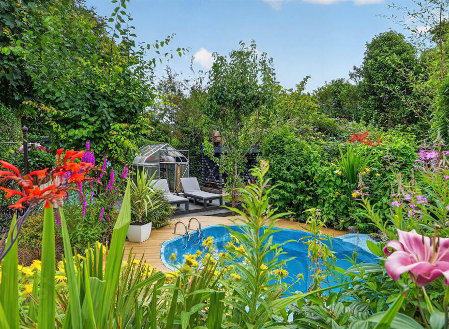 28 Sandhill Gardens, Belfast, BT5 6FF