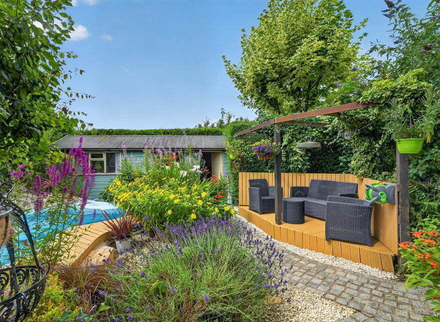 28 Sandhill Gardens, Belfast, BT5 6FF