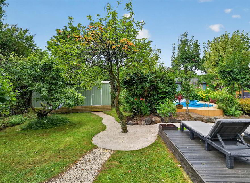 28 Sandhill Gardens, Belfast, BT5 6FF