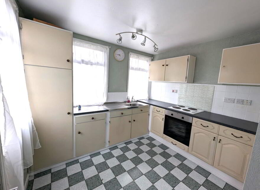 4 Mourneview Park, Tandragee, BT62 2BA