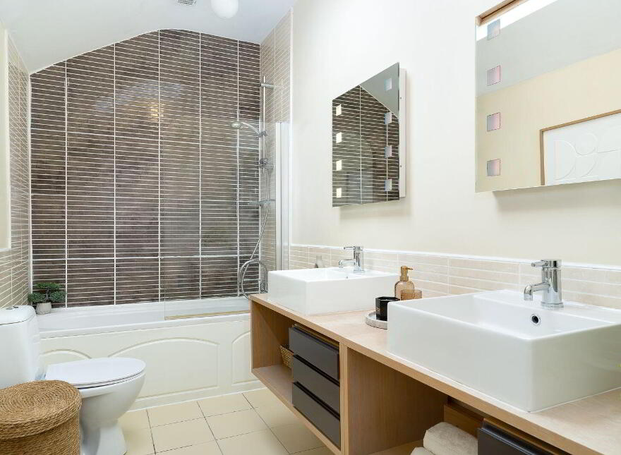 12 Beechwood Avenue Lower, Ranelagh, D06E862