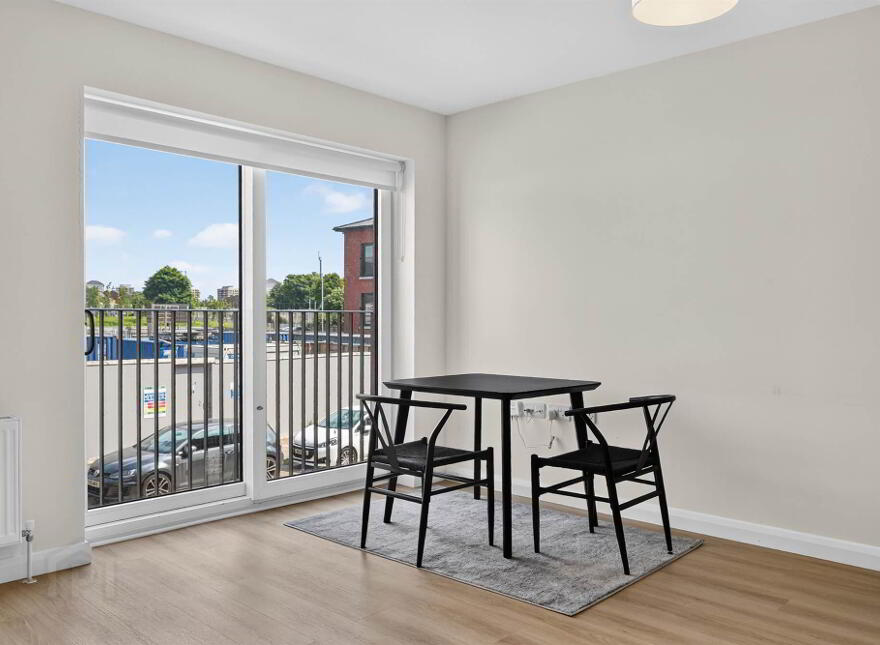 Apt 4, 4 Dayton Street, Belfast, BT13 2BX
