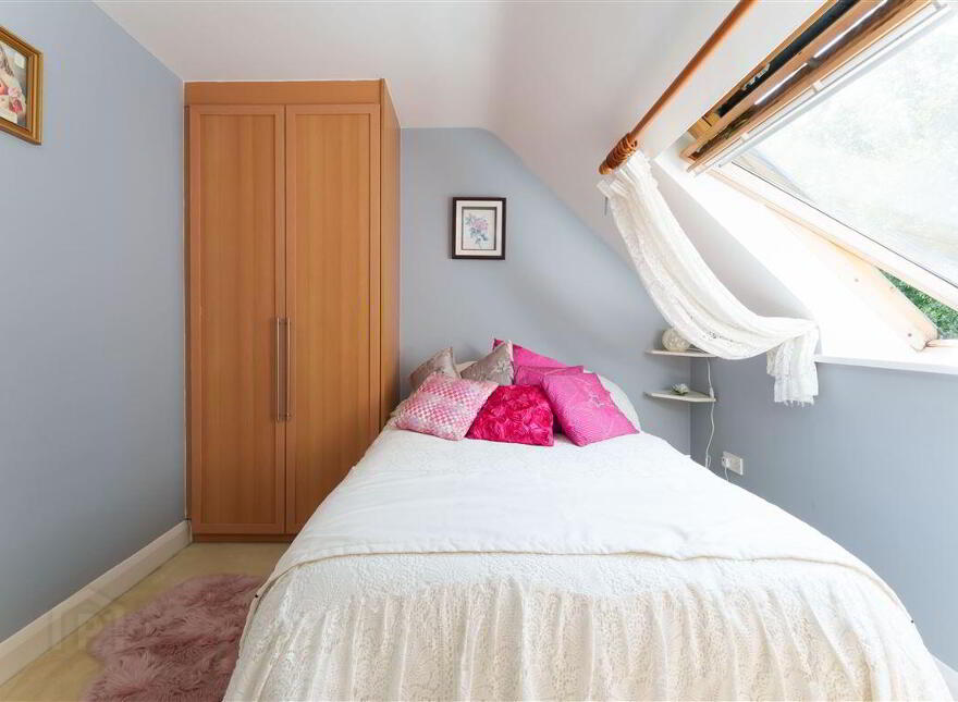 Apartment 17 Weston, Moorefield Road, Newbridge, W12E064