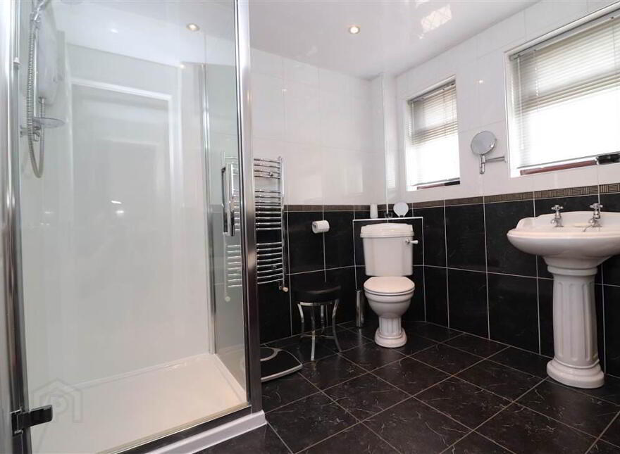 26 Edenvale Gardens, Ballymacash Road, Lisburn, BT28 2UT