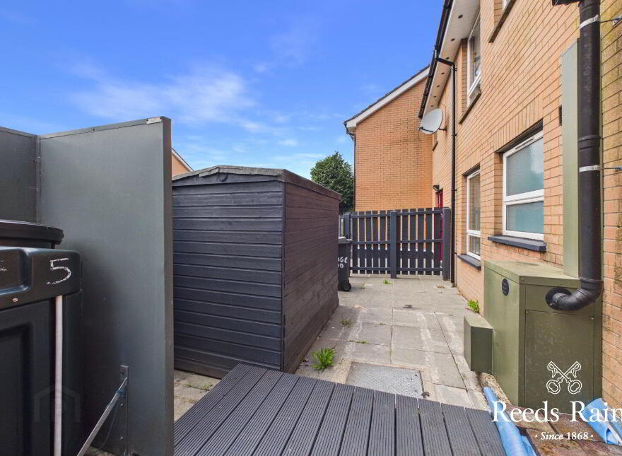 5 Bridge End, Belfast City Centre, Belfast, BT5 4AA