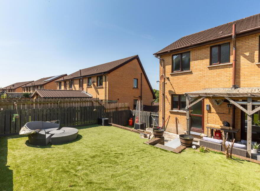 49 Old Mill Park, Dundonald, Belfast, BT16 1WF