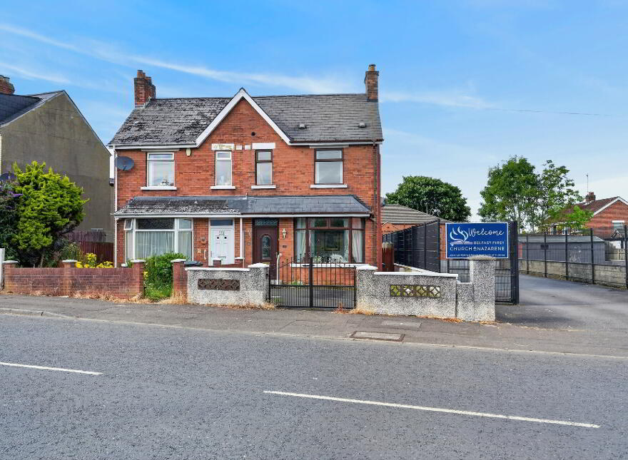 140 Skegoneill Avenue, Belfast, BT15 3JR photo