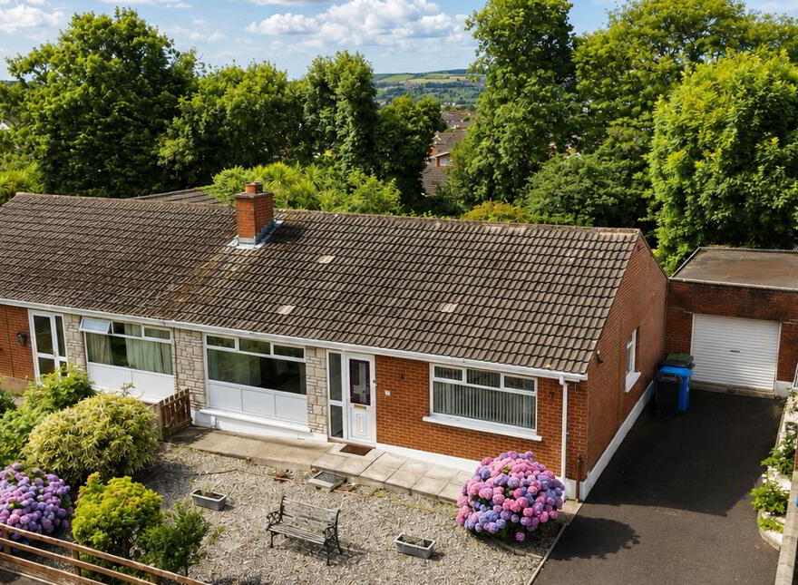 Mosley Park, Rossdowney, Londonderry, BT47 5HR
