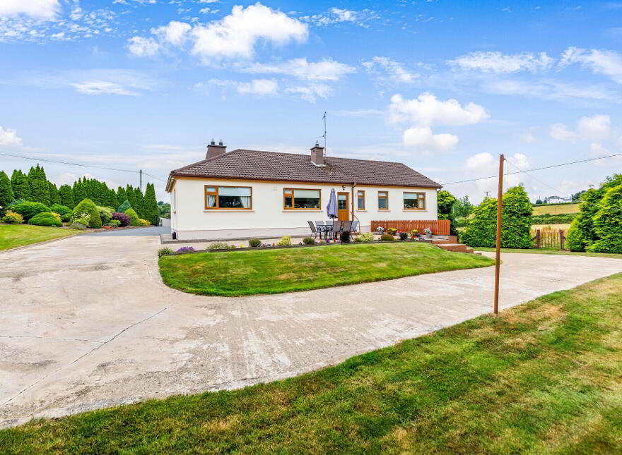 Fintully, Clontibret, H18FK40